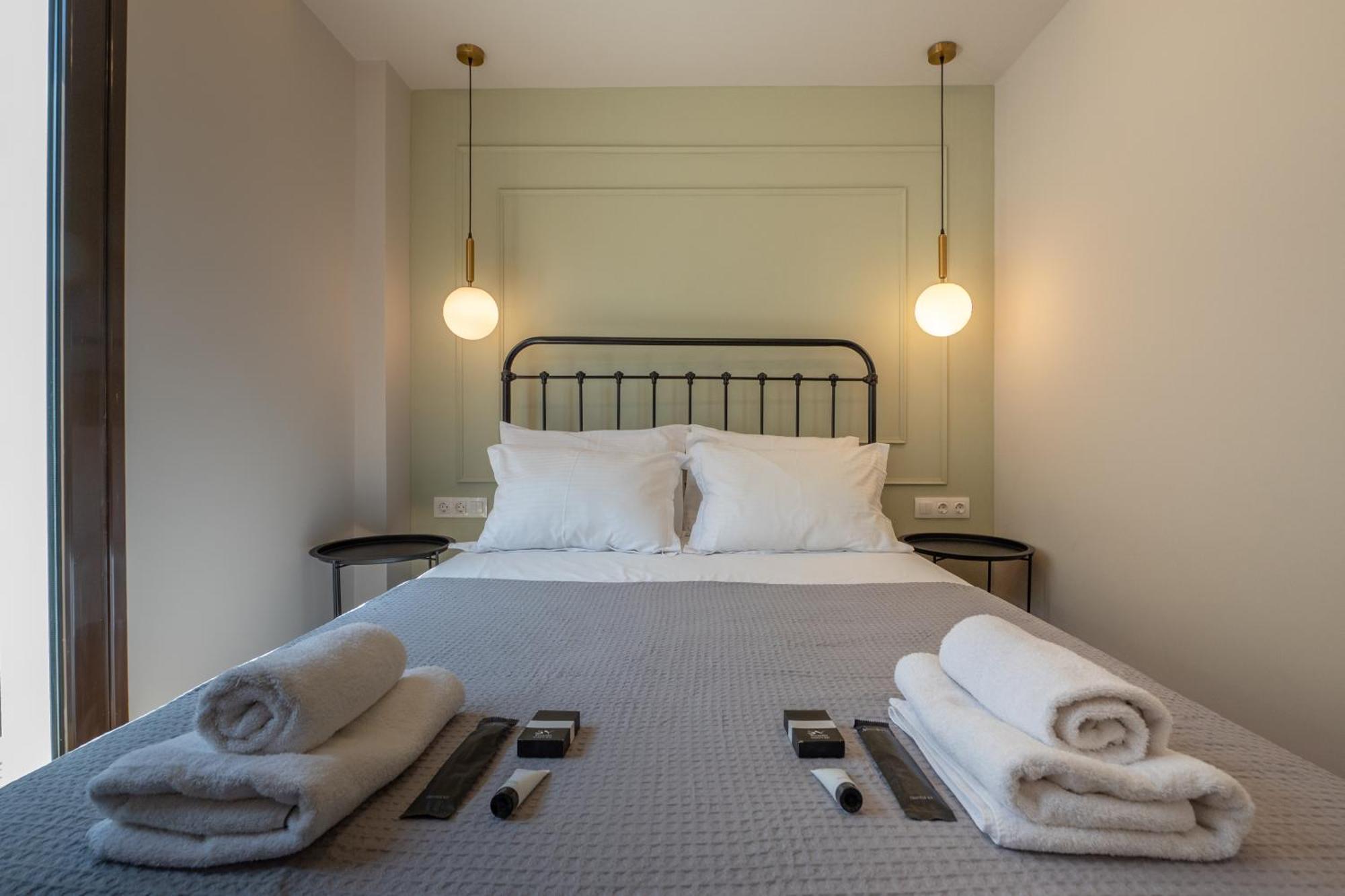 Live Life Plaka Apartment Atene Esterno foto