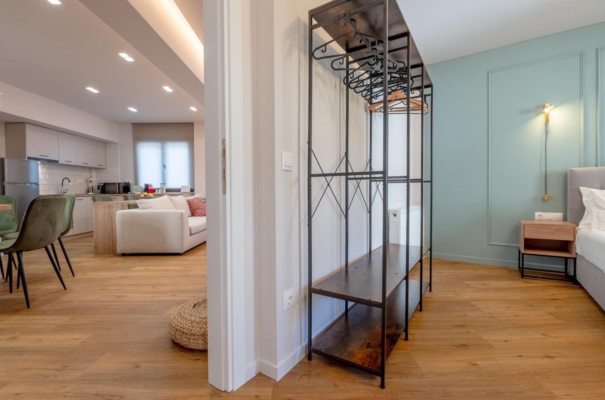 Live Life Plaka Apartment Atene Esterno foto