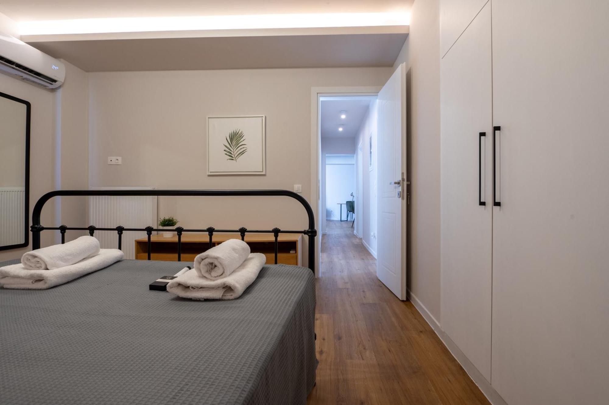 Live Life Plaka Apartment Atene Esterno foto