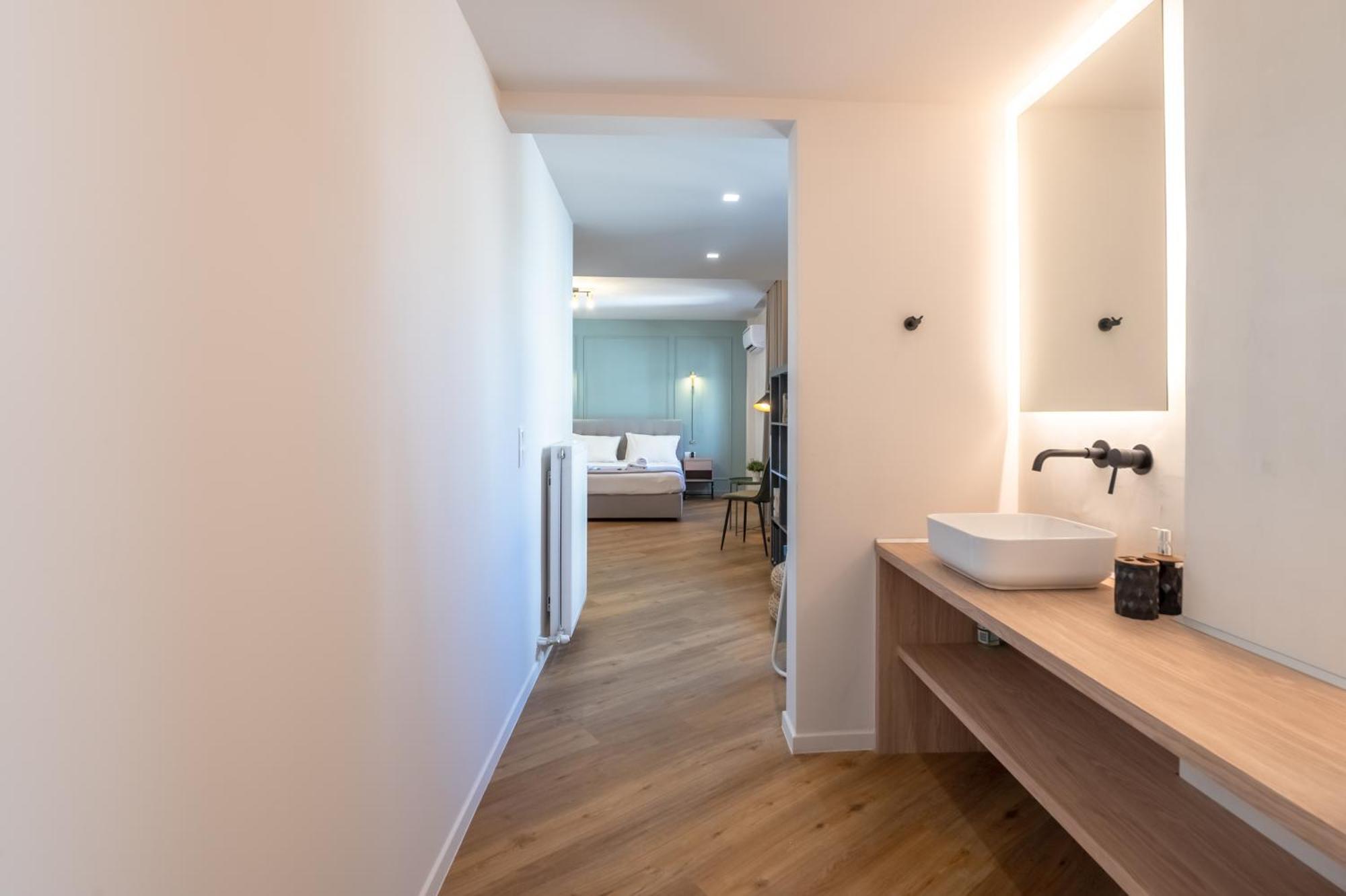 Live Life Plaka Apartment Atene Esterno foto